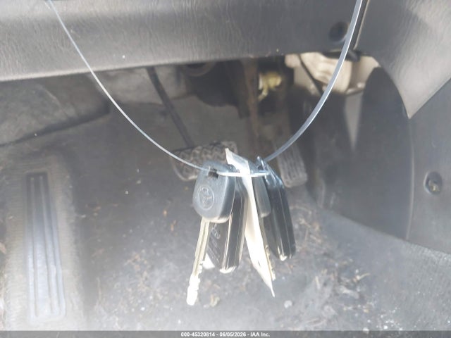Продажа на аукционе авто 2005 Toyota Rav4, vin: JTEHD20V256033581, номер лота: 45320814
