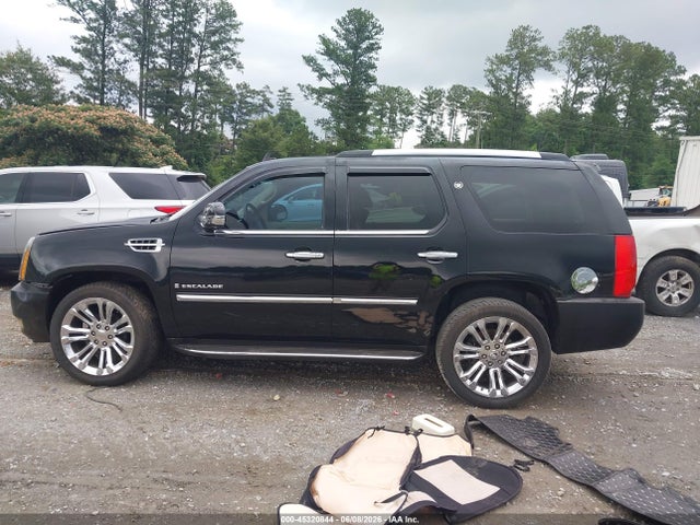 45320844 :رقم المزاد ، 1GYEC63877R374249 vin ، 2007 Cadillac Escalade Standard مزاد بيع