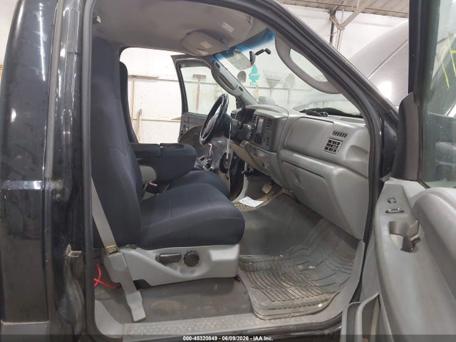 Продажа на аукционе авто 2004 Ford F-250 Xl/xlt, vin: 1FTNF21L44EC64095, номер лота: 45320849