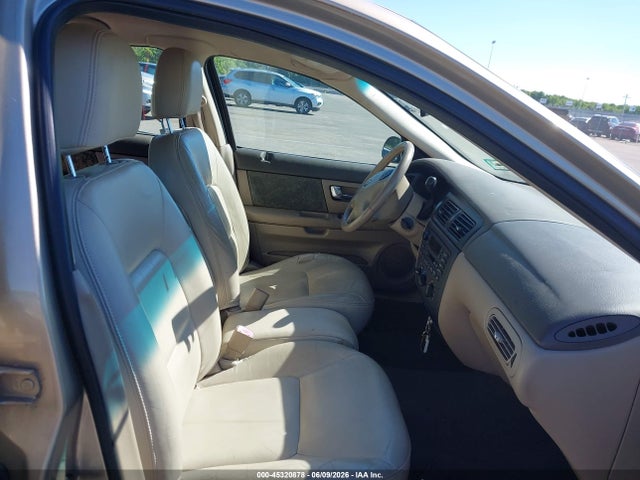 2000 Ford Taurus Se მანქანა იყიდება აუქციონზე, vin: 1FAFP58S8YA213363, აუქციონის ნომერი: 45320878