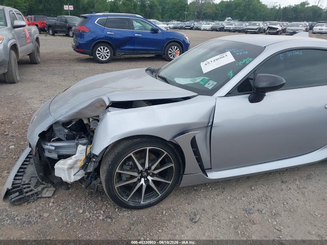 Auction sale of the 2022 Toyota Gr86, vin: JF1ZNBC1XN8752053, lot number: 45320903