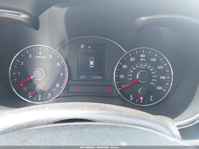 45320933 :رقم المزاد ، 3KPFL4A77JE275667 vin ، 2018 Kia Forte Lx مزاد بيع