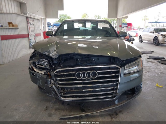 45321048 :رقم المزاد ، WAU32AFD9FN005827 vin ، 2015 Audi A8 L 4.0t مزاد بيع