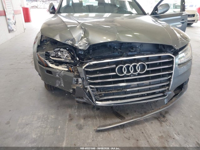 45321048 :رقم المزاد ، WAU32AFD9FN005827 vin ، 2015 Audi A8 L 4.0t مزاد بيع