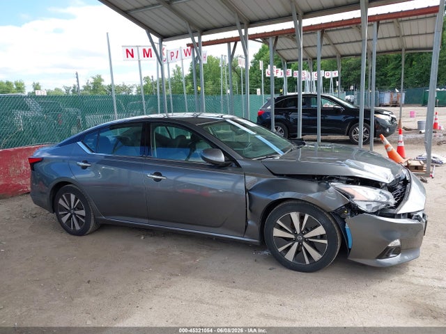 Продажа на аукционе авто 2022 Nissan Altima Sl Fwd, vin: 1N4BL4EV0NN402869, номер лота: 45321054
