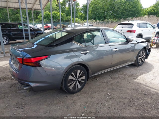 Продажа на аукционе авто 2022 Nissan Altima Sl Fwd, vin: 1N4BL4EV0NN402869, номер лота: 45321054