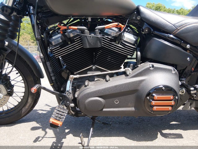 Harley-Davidson FXBB 2019 1HD1YJJ20KB037753 Image 9
