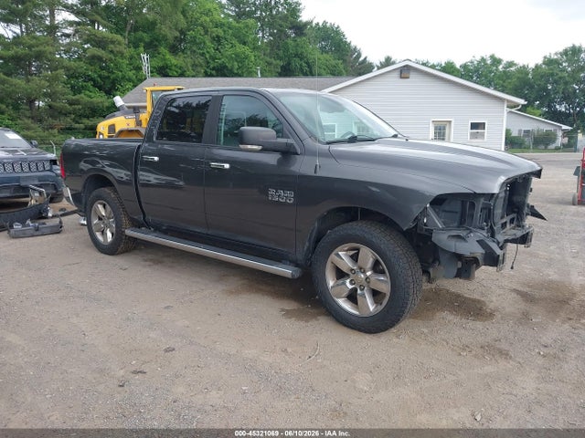 Aukcja sprzedaży 2017 Ram 1500 Big Horn  4x4 5'7 Box, vin: 1C6RR7LG2HS517452, numer aukcji: 45321069