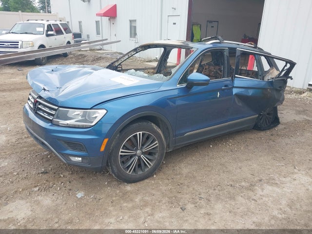 Продаж на аукціоні авто 2019 Volkswagen Tiguan 2.0t Se/2.0t Sel/2.0t Sel R-line/2.0t Sel R-line Black, vin: 3VV2B7AX7KM035465, номер лоту: 45321091