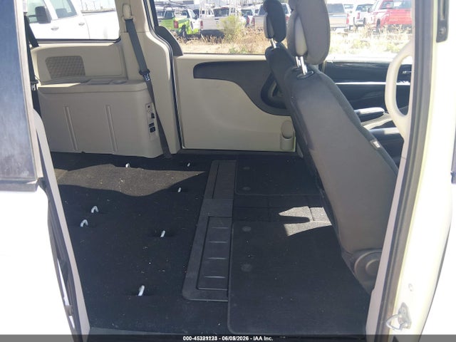 2C4RDGBG6HR783048 Dodge Grand Caravan Se