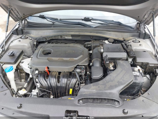 KIA Optima Lx 2018 5XXGT4L38JG232655 Image 10