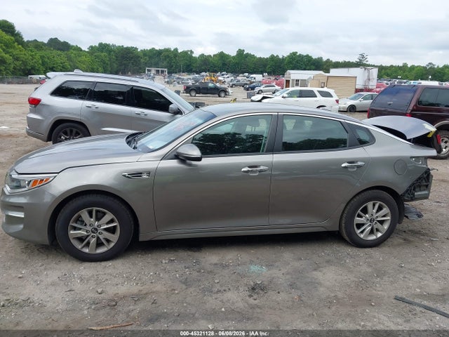 KIA Optima Lx 2018 5XXGT4L38JG232655 Image 14