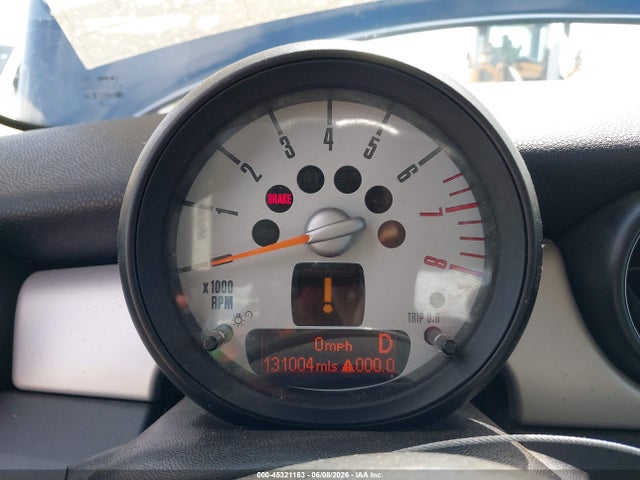 Продажа на аукционе авто 2011 Mini Cooper, vin: WMWSU3C59BT091905, номер лота: 45321163