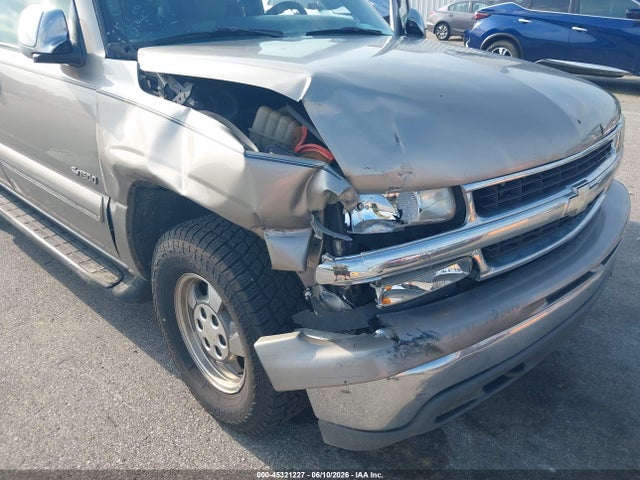 2000 Chevrolet Suburban 1500 Lt მანქანა იყიდება აუქციონზე, vin: 3GNFK16T1YG188781, აუქციონის ნომერი: 45321227