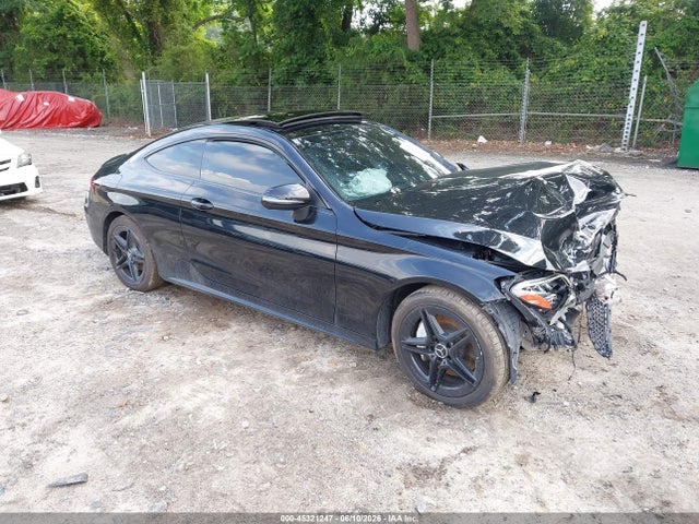 45321247 :رقم المزاد ، WDDWJ8EB8KF845880 vin ، 2019 Mercedes-benz C 300 4matic مزاد بيع