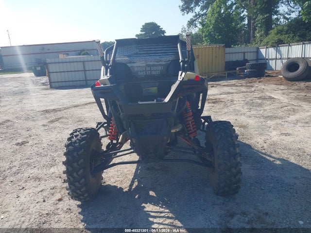 2024 Polaris Rzr Turbo R 4 Ultimate მანქანა იყიდება აუქციონზე, vin: 3NSG4D923RG331547, აუქციონის ნომერი: 45321301