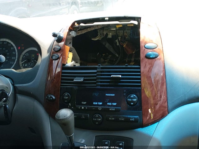 Aukcja sprzedaży 2004 Toyota Sienna Xle, vin: 5TDZA22C84S090153, numer aukcji: 45321302