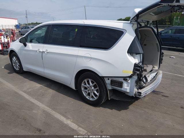 Продажа на аукционе авто 2017 Chrysler Pacifica Touring, vin: 2C4RC1DG8HR831176, номер лота: 45321312