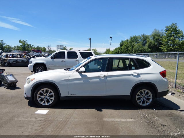 Продажа на аукционе авто 2014 Bmw X1 Xdrive28i, vin: WBAVL1C55EVY14579, номер лота: 45321320