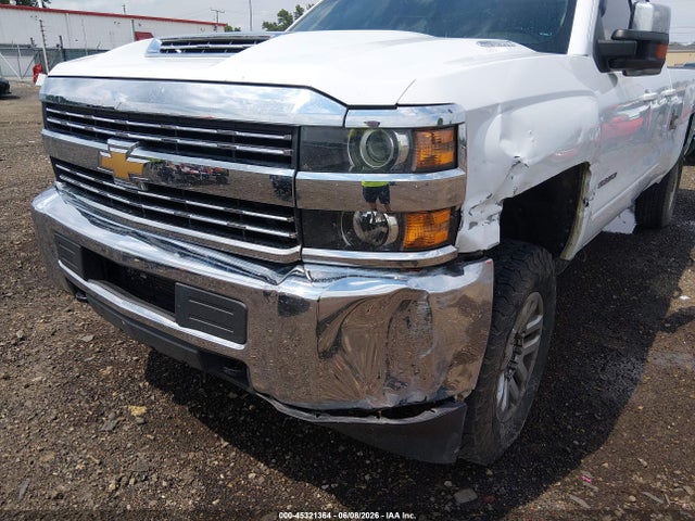 45321364 :رقم المزاد ، 1GC2KVEY5HZ366638 vin ، 2017 Chevrolet Silverado 2500hd Lt مزاد بيع