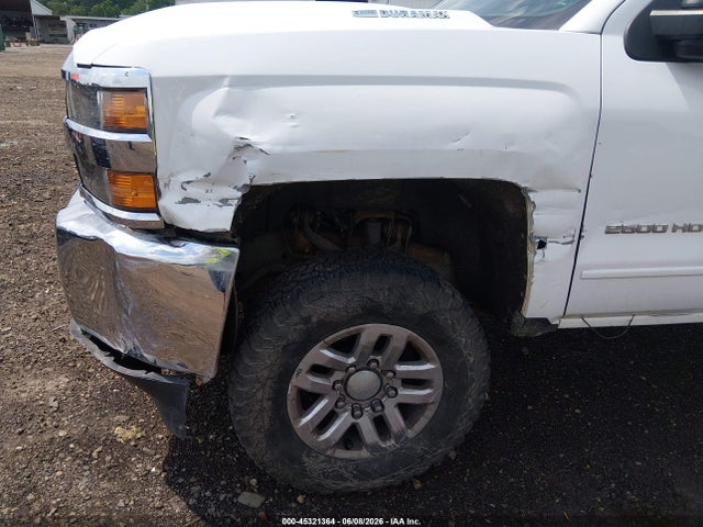 45321364 :رقم المزاد ، 1GC2KVEY5HZ366638 vin ، 2017 Chevrolet Silverado 2500hd Lt مزاد بيع