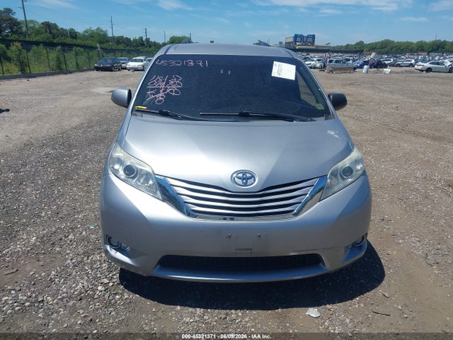 Aukcja sprzedaży 2016 Toyota Sienna Le 8 Passenger, vin: 5TDKK3DC1GS719743, numer aukcji: 45321371