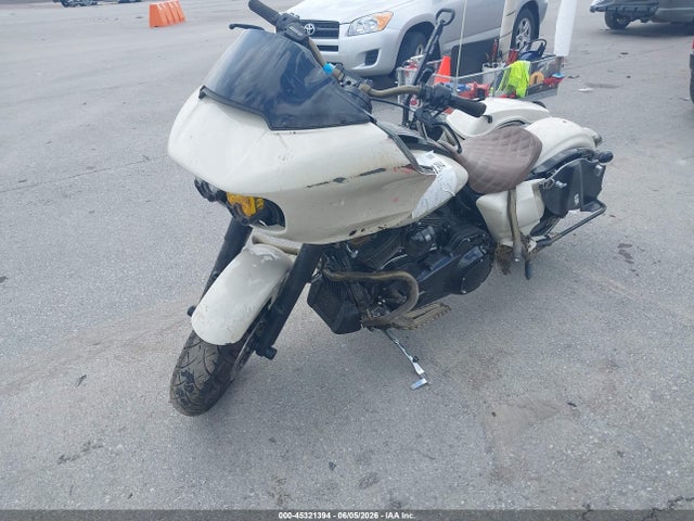 Harley-Davidson Fltrxst 2023 1HD1ACL14PB604428 Image 2