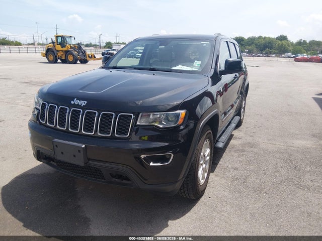 Jeep Grand Cherokee Laredo E 4x4 2019 1C4RJFAGXKC812605 Image 2