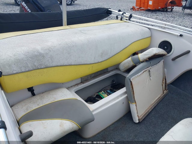 Aukcja sprzedaży 2005 Tahoe Tracker Marine, vin: BUJA21TUJ405, numer aukcji: 45321403