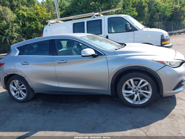 2017 Infiniti Qx30 მანქანა იყიდება აუქციონზე, vin: SJKCH5CP7HA033320, აუქციონის ნომერი: 45321409