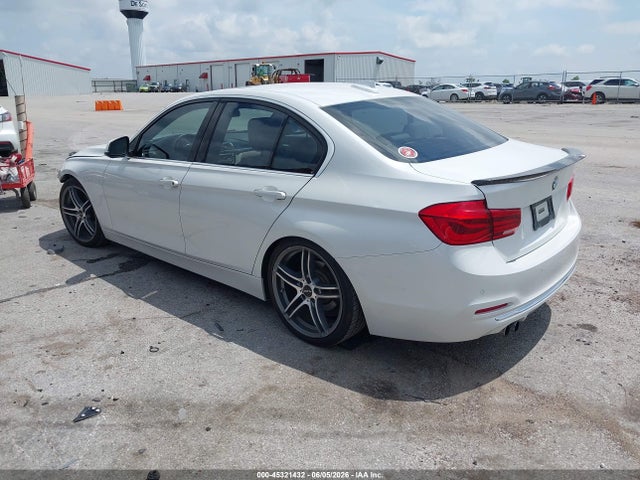 45321432 :رقم المزاد ، WBA8E3G5XGNU00469 vin ، 2016 Bmw 328i Xdrive مزاد بيع