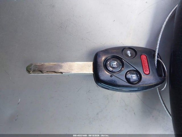 Продажа на аукционе авто 2013 Honda Civic Hybrid, vin: 19XFB4F30DE201987, номер лота: 45321449