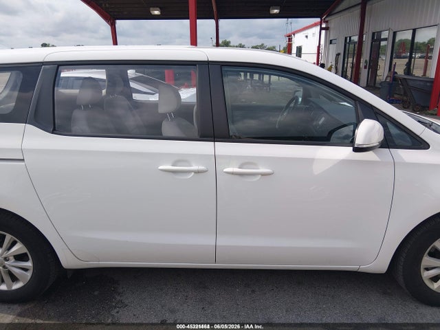 KIA Sedona L 2018 KNDMA5C11J6397670 Image 13