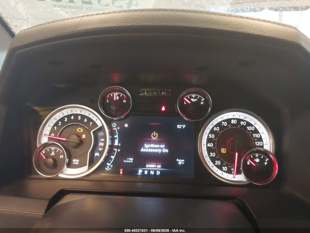 45321531 :رقم المزاد ، 1C6RR7MTXFS637007 vin ، 2015 Ram 1500 Sport مزاد بيع