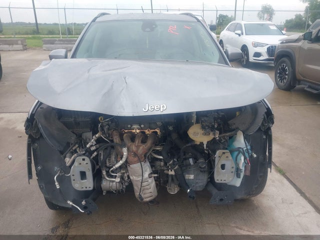 45321536 :رقم المزاد ، 3C4NJCBB2JT263193 vin ، 2018 Jeep Compass Latitude Fwd مزاد بيع