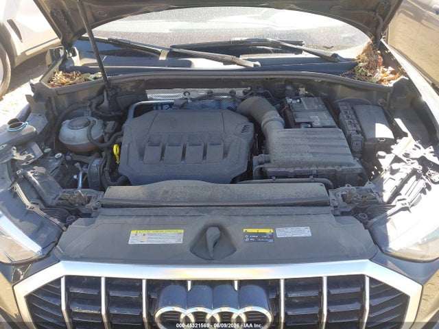 2020 Audi Q3 Premium 45 Tfsi S Line Quattro Tiptronic მანქანა იყიდება აუქციონზე, vin: WA1DECF36L1060430, აუქციონის ნომერი: 45321569