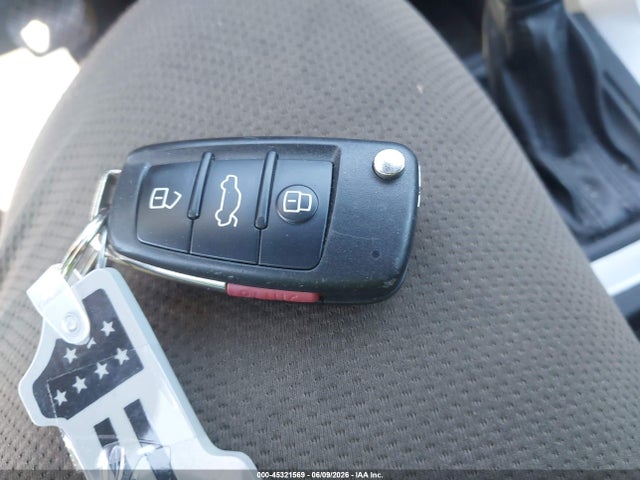 2020 Audi Q3 Premium 45 Tfsi S Line Quattro Tiptronic მანქანა იყიდება აუქციონზე, vin: WA1DECF36L1060430, აუქციონის ნომერი: 45321569
