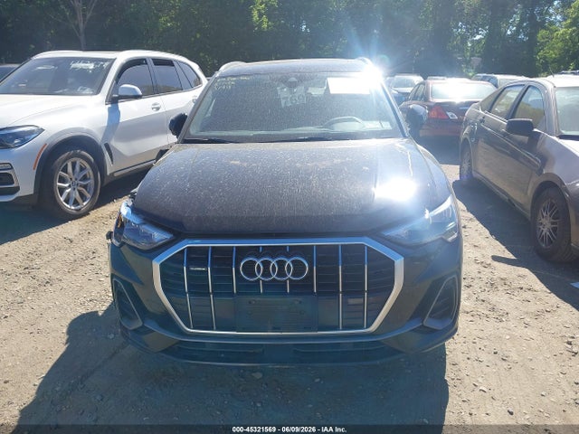 2020 Audi Q3 Premium 45 Tfsi S Line Quattro Tiptronic მანქანა იყიდება აუქციონზე, vin: WA1DECF36L1060430, აუქციონის ნომერი: 45321569