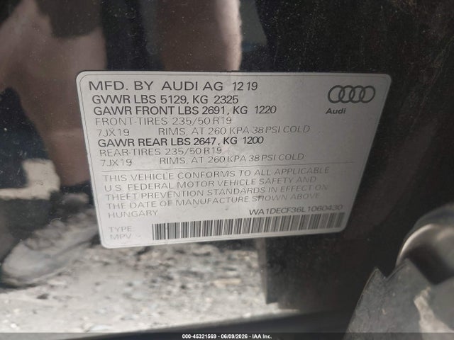 2020 Audi Q3 Premium 45 Tfsi S Line Quattro Tiptronic მანქანა იყიდება აუქციონზე, vin: WA1DECF36L1060430, აუქციონის ნომერი: 45321569
