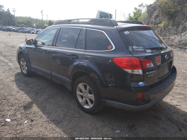 45321582 :رقم المزاد ، 4S4BRBCC1D3224961 vin ، 2013 Subaru Outback 2.5i Premium مزاد بيع