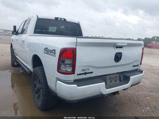 45321586 :رقم المزاد ، 3C6UR5DL0NG167820 vin ، 2022 Ram 2500 Lone Star  4x4 6'4 Box مزاد بيع
