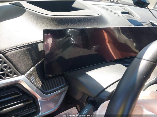 5UX33EM08T9103645 BMW X7 M60i