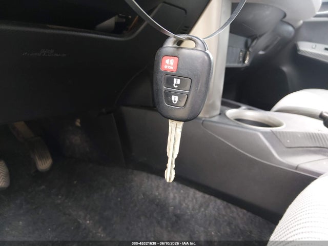 45321638 :رقم المزاد ، 2T3BFREV9EW162292 vin ، 2014 Toyota Rav4 Le مزاد بيع