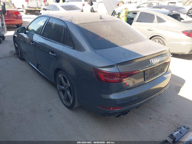 Audi S4 3.0t Premium Plus 2018 WAUB4AF42JA119867 Image 3
