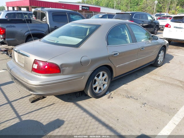 45321668 :رقم المزاد ، 1MEFM50203A611558 vin ، 2003 Mercury Sable Gs مزاد بيع