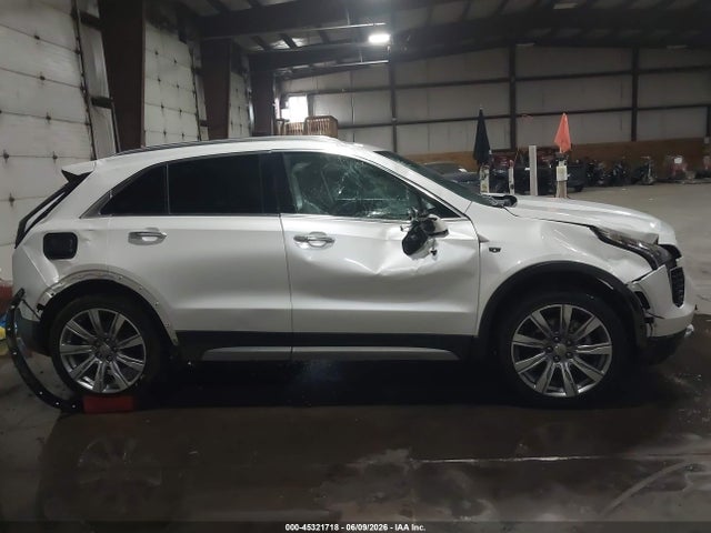 2020 Cadillac Xt4 Awd Premium Luxury მანქანა იყიდება აუქციონზე, vin: 1GYFZDR41LF056408, აუქციონის ნომერი: 45321718