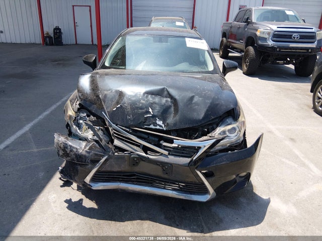 Lexus CT 200H 2016 JTHKD5BH7G2254895 Image 13
