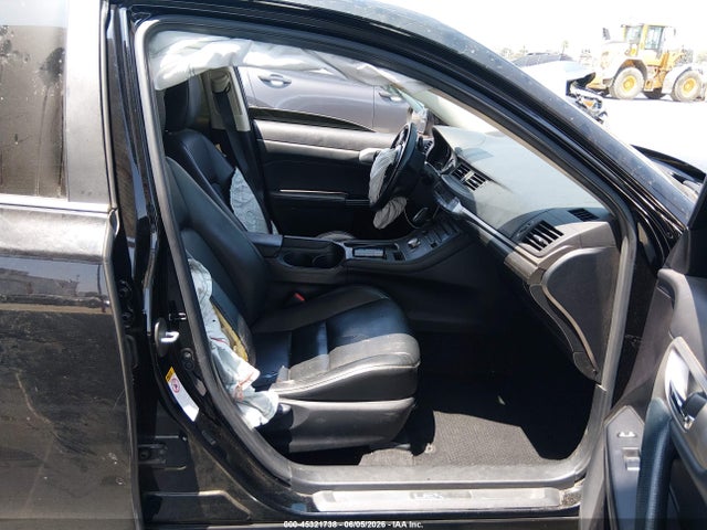 Lexus CT 200H 2016 JTHKD5BH7G2254895 Image 5