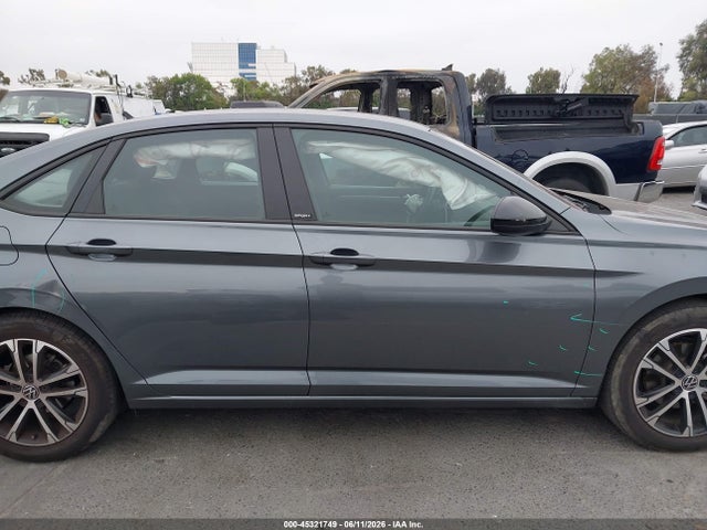 3VWBM7BUXPM022758 Volkswagen Jetta 1.5t Sport