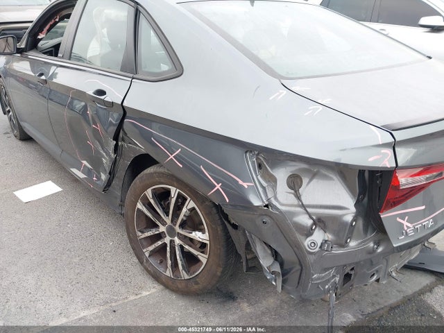 3VWBM7BUXPM022758 Volkswagen Jetta 1.5t Sport
